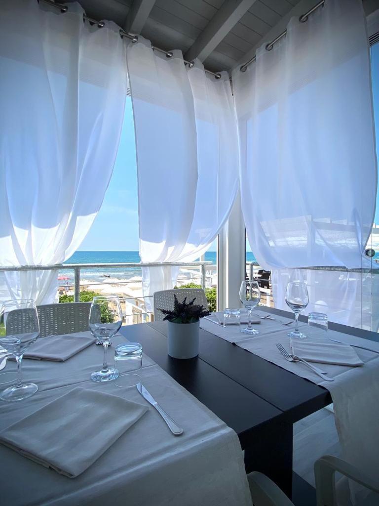 Hotel Sirenetta 안치오 외부 사진